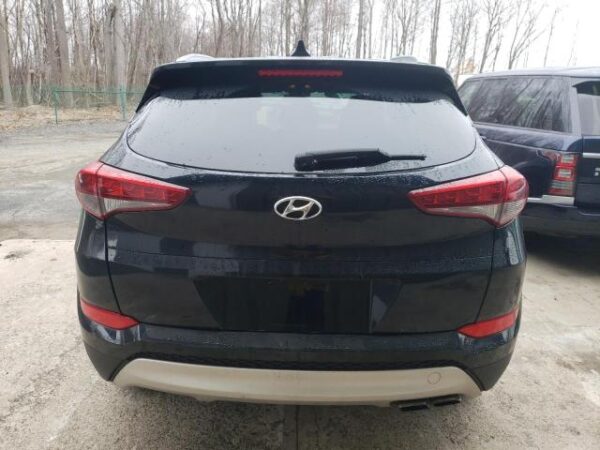 Hyundai Tucson 2017 - KM8J3CA27HU277404