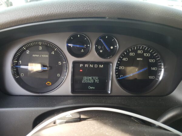 CADILLAC ESCALADE BEIGE - 1GYFK66808R268066