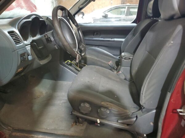 NISSAN FRONTIER MAROON - 1N6MD26Y14C409379
