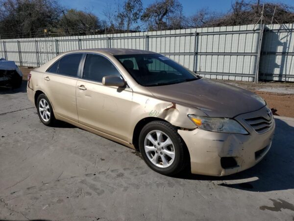 TOYOTA CAMRY BEIGE - 4T1BF3EK5BU208627