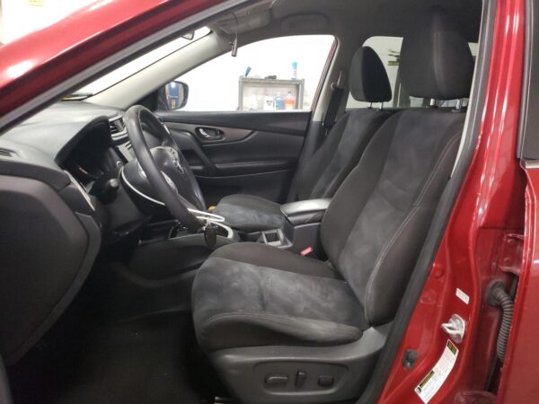 NISSAN ROGUE RED - KNMAT2MT5FP548734