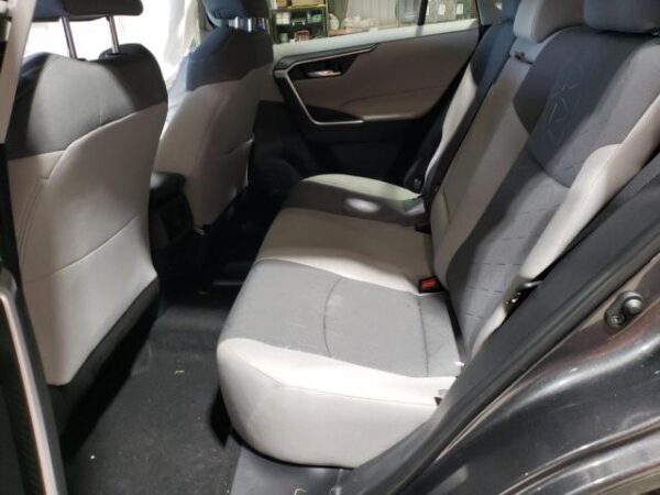 Toyota RAV4 2021 - 2T3P1RFV5MC223186
