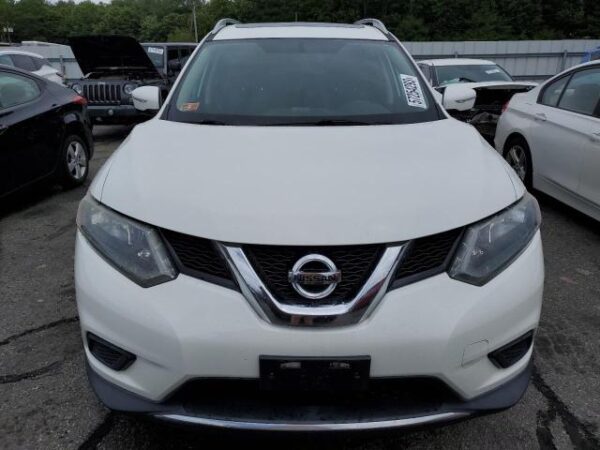 NISSAN ROGUE WHITE - 5N1AT2MV5FC842042