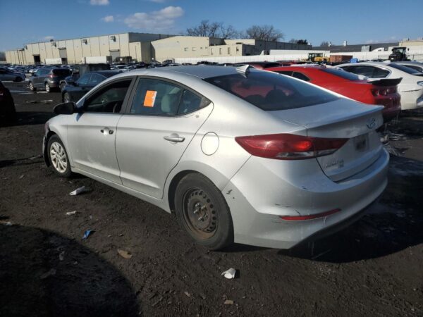 HYUNDAI ELANTRA SILVER - 5NPD74LF5HH071004