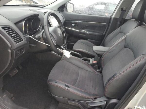 Mitsubishi OUTLANDER 2023 - JA4ARUAU4PU011549