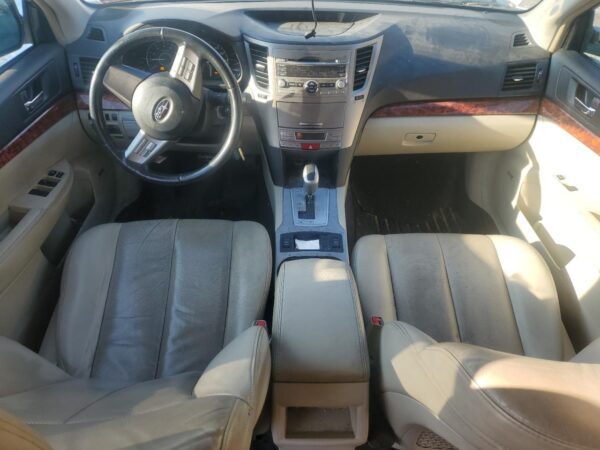 SUBARU OUTBACK WHITE - 4S4BRDJC0B2413229