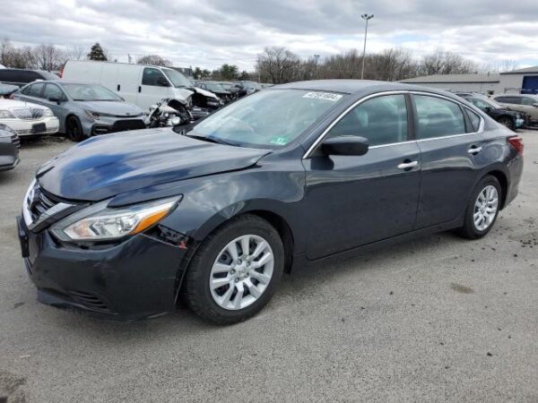 Nissan ALTIMA 2018 - 1N4AL3AP1JC108335