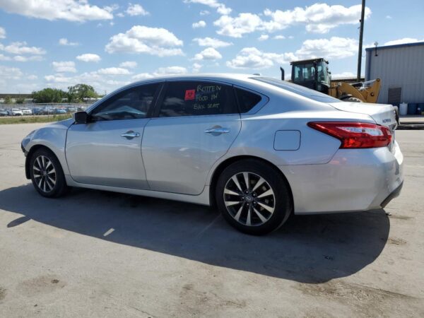 NISSAN ALTIMA SILVER - 1N4AL3AP5HC173506
