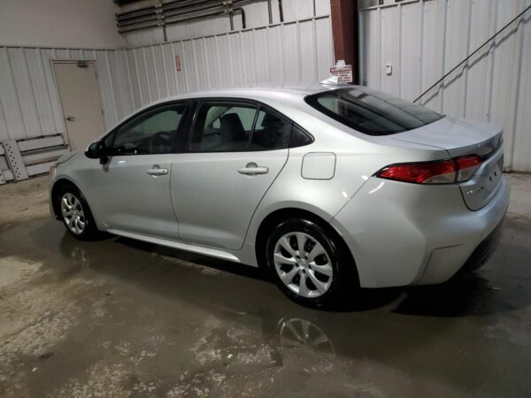 TOYOTA COROLLA SILVER - 5YFB4MDE2RP167666