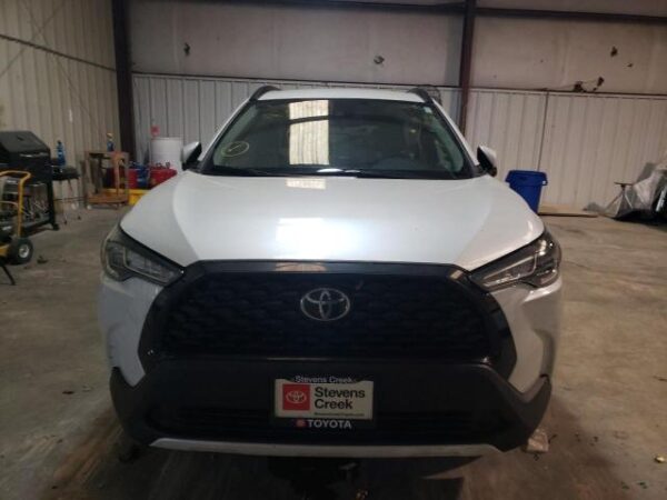 Toyota Corolla Cross 2022 - 7MUCAAAG3NV033337