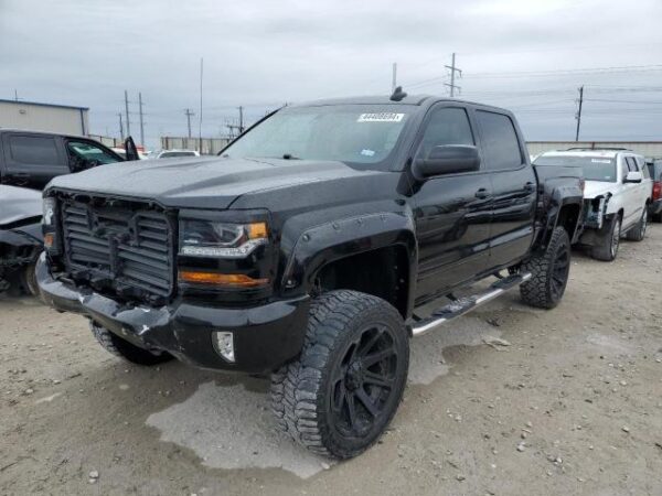 Chevrolet 1500 2017 - 3GCUKREC9HG103055
