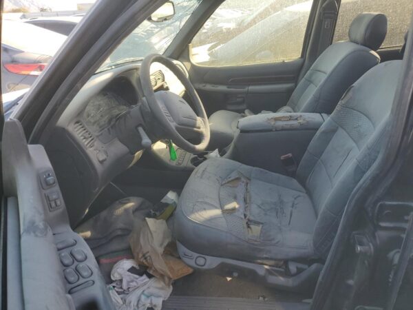 FORD EXPLORER BLACK - 1FMDU85P71UB08115