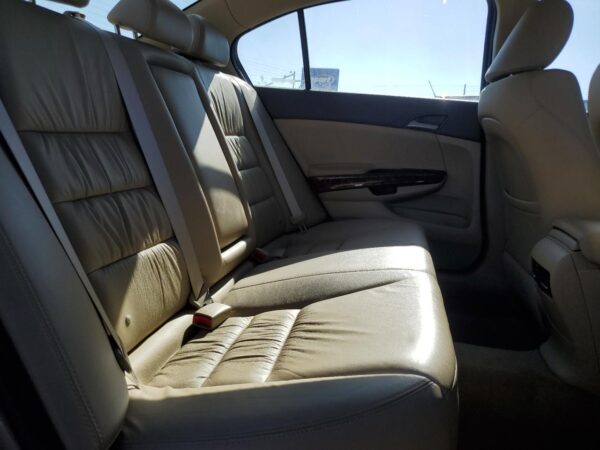 HONDA ACCORD GOLD - 1HGCP3F84AA024810