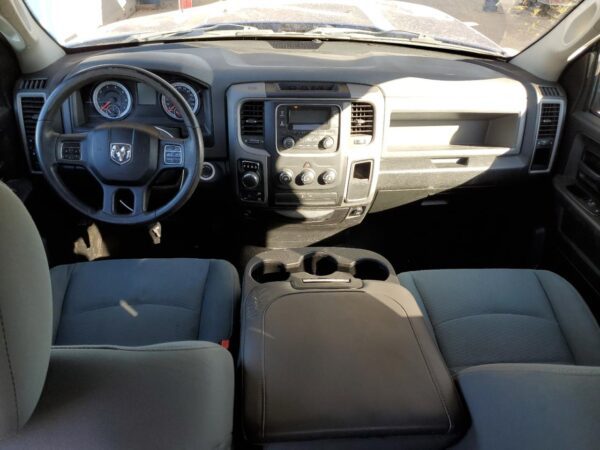 RAM 1500 BLUE - 1C6RR7FT0ES427317