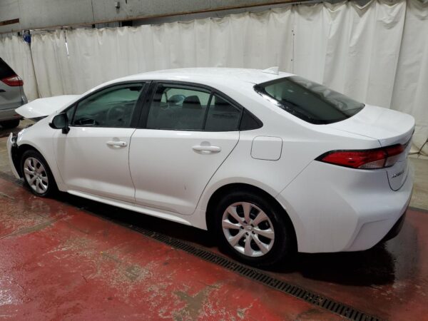 TOYOTA COROLLA WHITE - 5YFB4MDE4RP142543