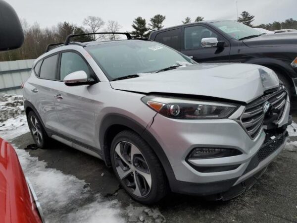 Hyundai Tucson 2017 - KM8J3CA24HU452207