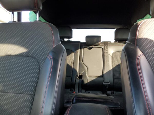 FORD ESCAPE ST BLACK - 1FMCU0MN7RUA04409