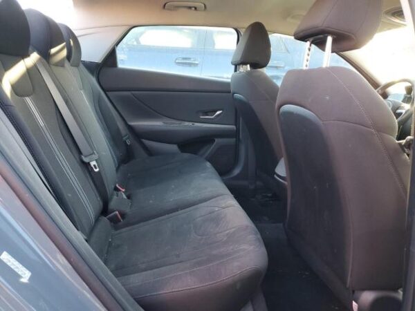 Hyundai Elantra 2021 - KMHLS4AG1MU179170