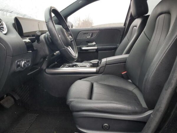 SUV - W1N4N4HB7MJ132410