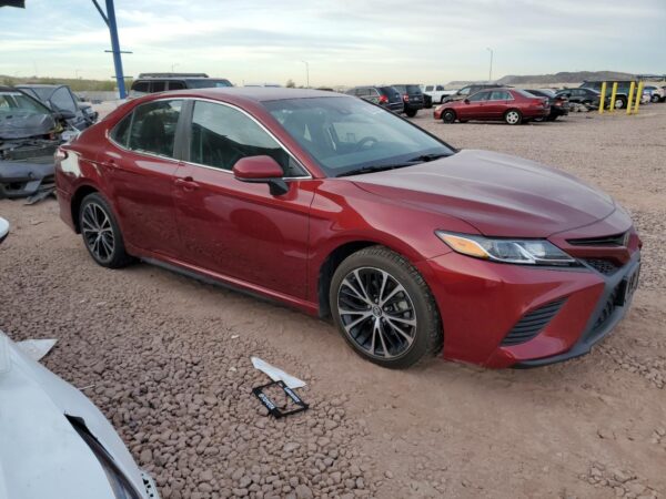 TOYOTA CAMRY MAROON - 4T1B11HK6JU646666