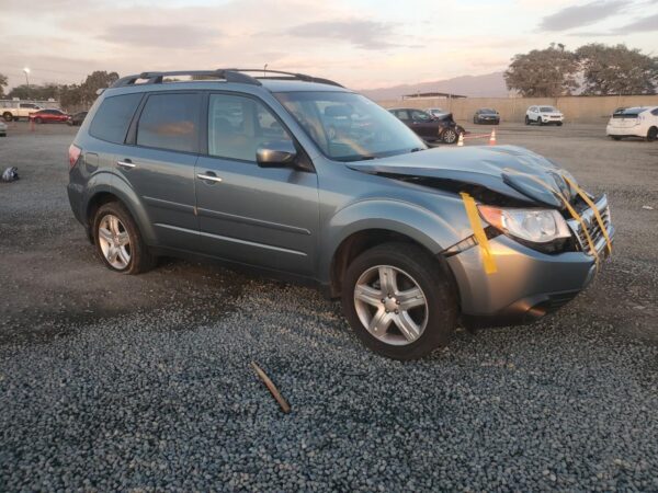 SUBARU FORESTER GRAY - JF2SH6DCXAH769148