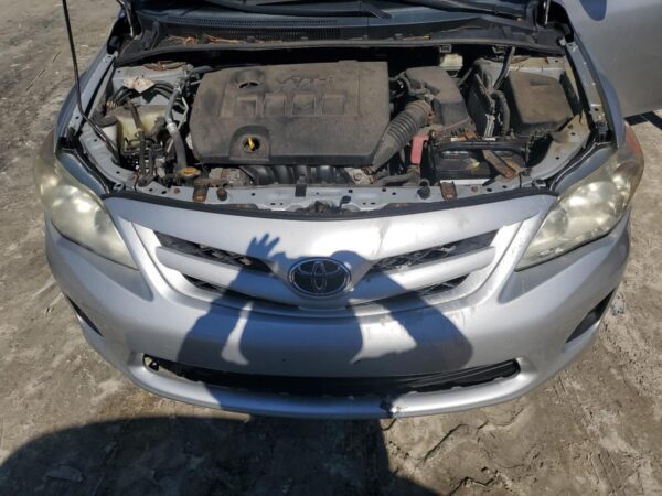 TOYOTA COROLLA SILVER - 2T1BU4EE9CC912564