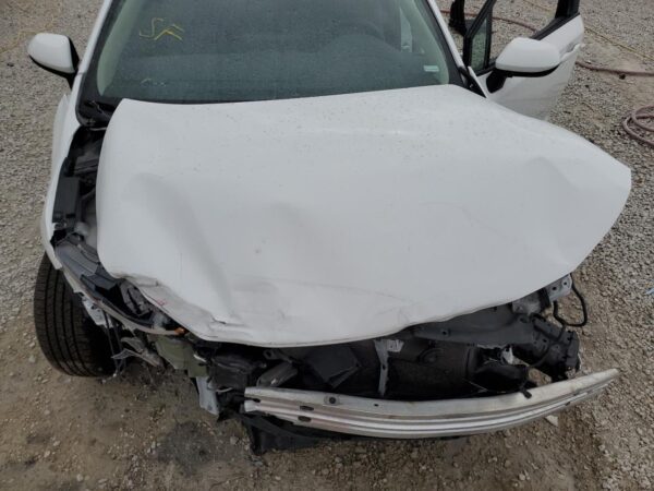 TOYOTA COROLLA WHITE - 5YFEPMAE1NP294363
