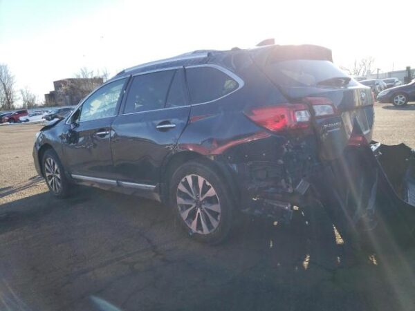 Subaru OUTBACK 2018 - 4S4BSETC5J3361791