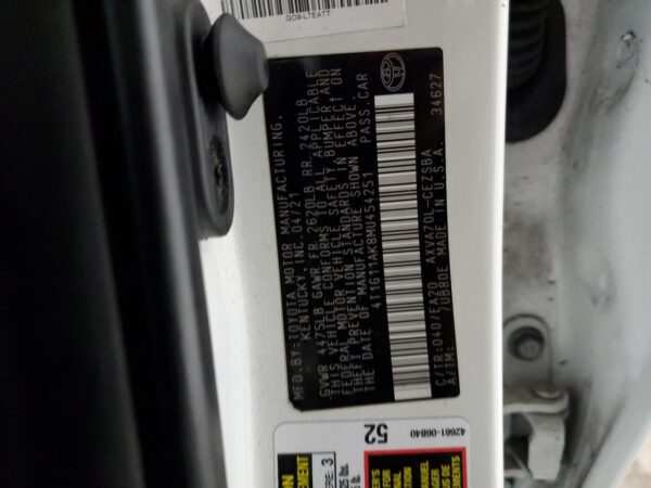 TOYOTA CAMRY WHITE - 4T1G11AK8MU454251