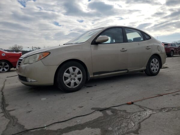 HYUNDAI ELANTRA GOLD - KMHDU46D18U300329