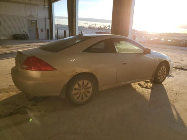 HONDA ACCORD SILVER - 1HGCM82617A006767