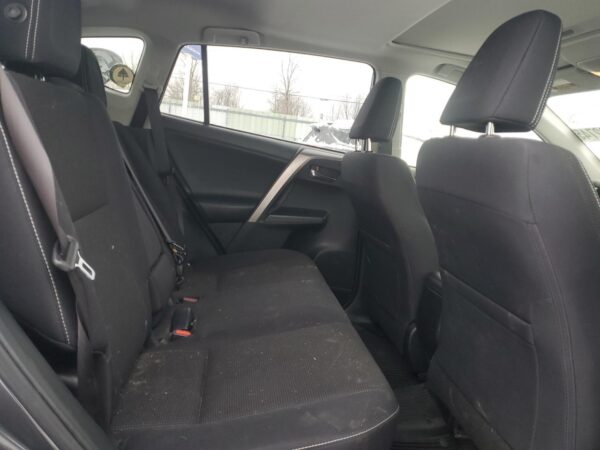 TOYOTA RAV4 GRAY - JTMRJREV0JD240933