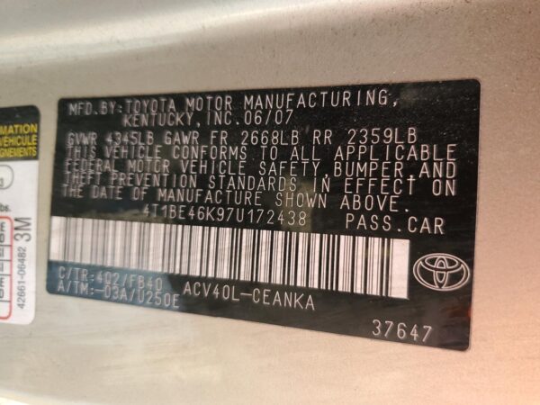 TOYOTA CAMRY GOLD - 4T1BE46K97U172438