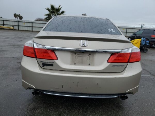 HONDA ACCORD GOLD - 1HGCR2F54FA094616