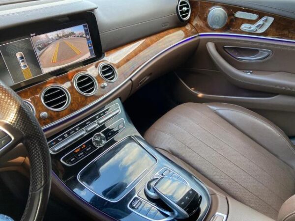 2017 Mercedes-Benz E300 4Mat White - WDDZF4KB9HA134447