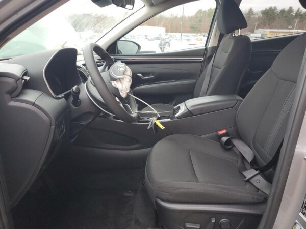 HYUNDAI TUCSON SILVER - 5NMJBCDE9RH340458