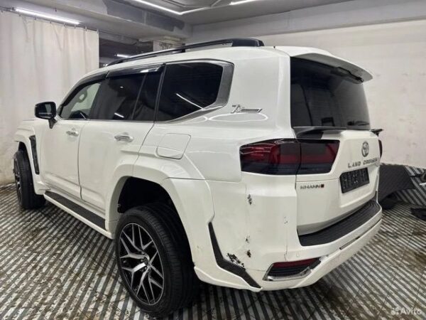 2023 Toyota Land Cruiser White - JTMABABJ704074292