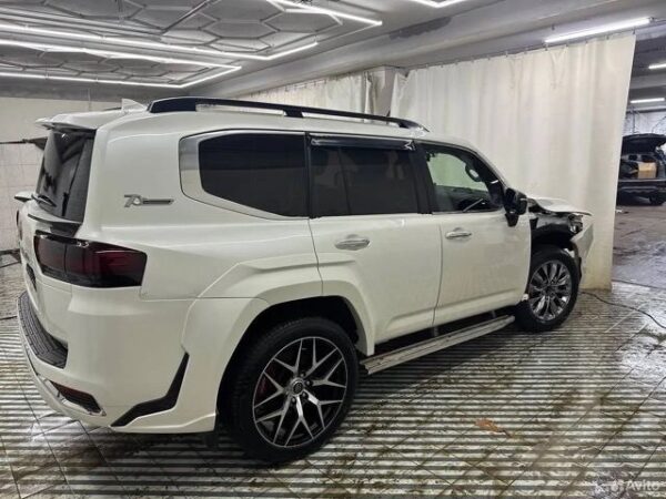 2023 Toyota Land Cruiser White - JTMABABJ704074292