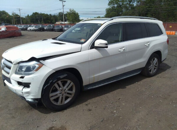 Mercedes-Benz GL 450 2013 White 4.6L — 4JGDF7CE1DA199491