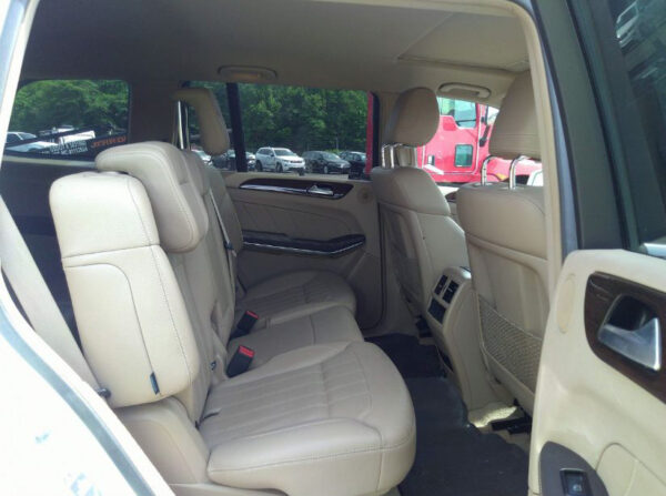 Mercedes-Benz GL 450 2013 White 4.6L — 4JGDF7CE1DA199491