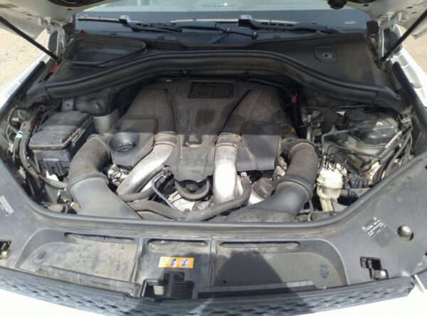 Mercedes-Benz GL 450 2013 White 4.6L — 4JGDF7CE1DA199491