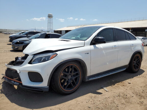 2017 Mercedes-Benz GLE400 White — 4JGDA5GBXJB015092