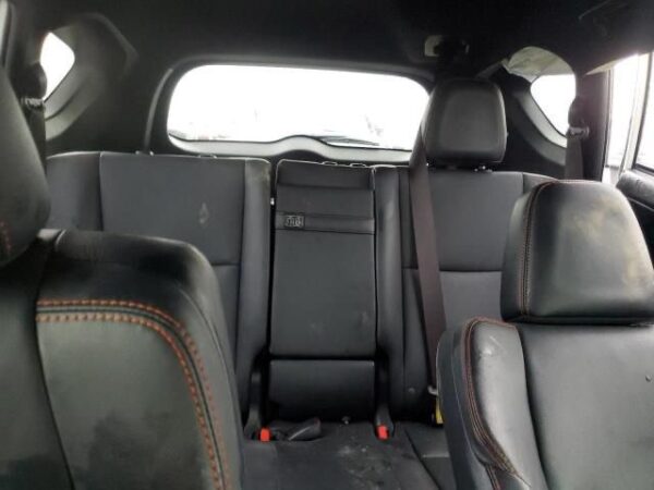 2018 Toyota RAV4 White - JTMDJREV30D239543