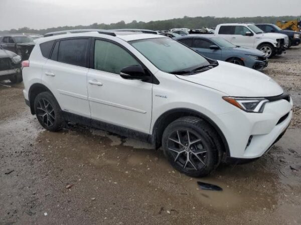 2018 Toyota RAV4 White - JTMDJREV30D239543