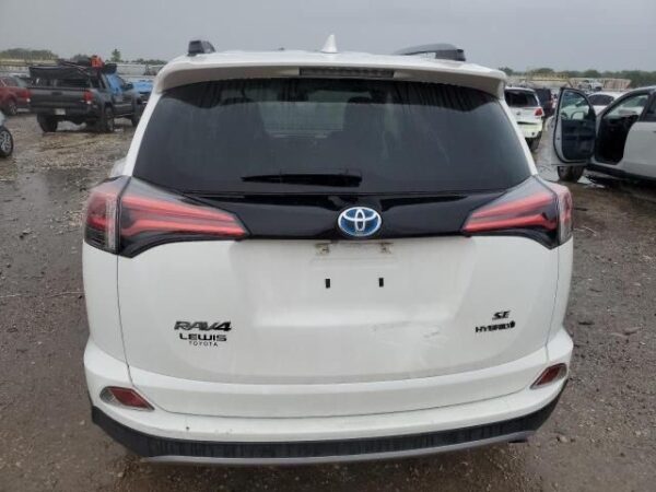 2018 Toyota RAV4 White - JTMDJREV30D239543