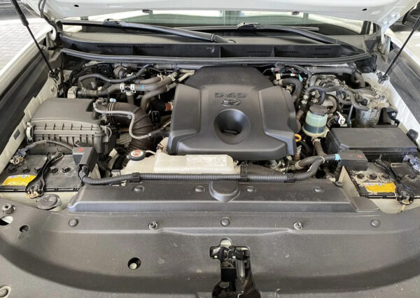 2022 Toyota Land Cruiser Prado White - JTEBR3FJ60K272858