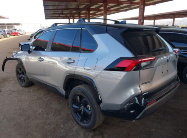 Toyota RAV4 Hybrid 2021 Silver 2.5L 4 — JTMEW3FV70D112534