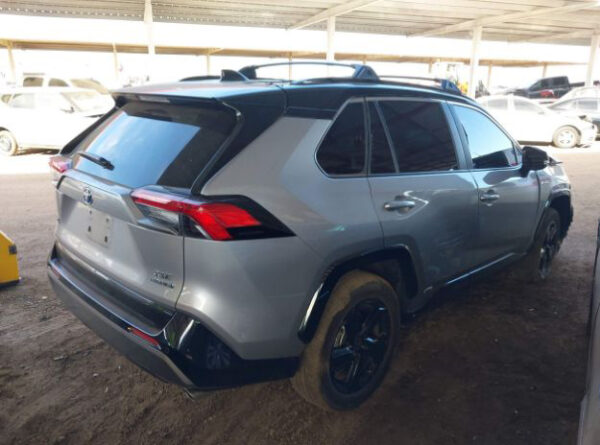 Toyota RAV4 Hybrid 2021 Silver 2.5L 4 — JTMEW3FV70D112534