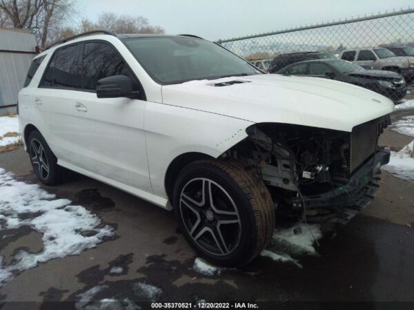 Mercedes-Benz GLE 350d 2016 White — WDC1660241A924290