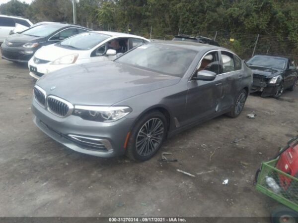 BMW 530I XDRIVE 2019 LIGHT BLUE — WBAJA7C58KWW50077